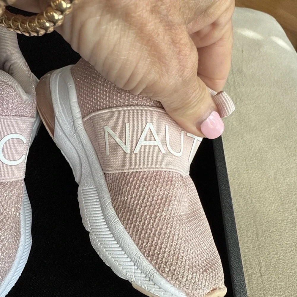 Nautical Girl Size 6, Slip On Pink And Gold Mesh‎ Tennis Shoes 4702